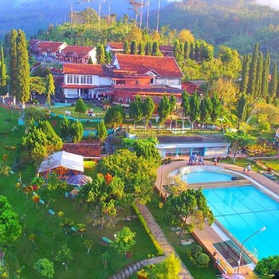 Cuman ini Wisata Rembangan Hotel Jember