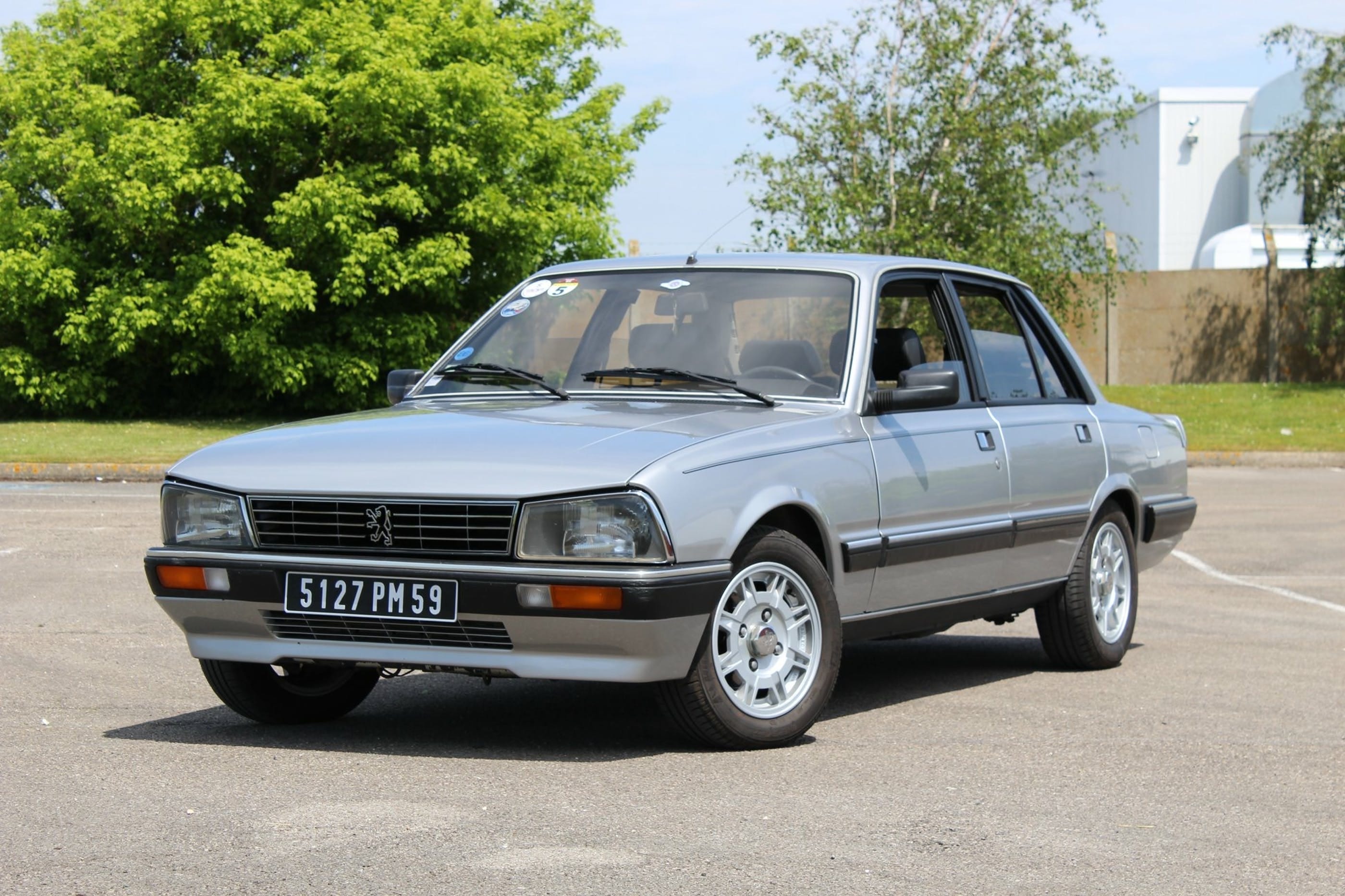 Reader’s Render of the Week — Peugeot 505 TEST DriveTribe Medium