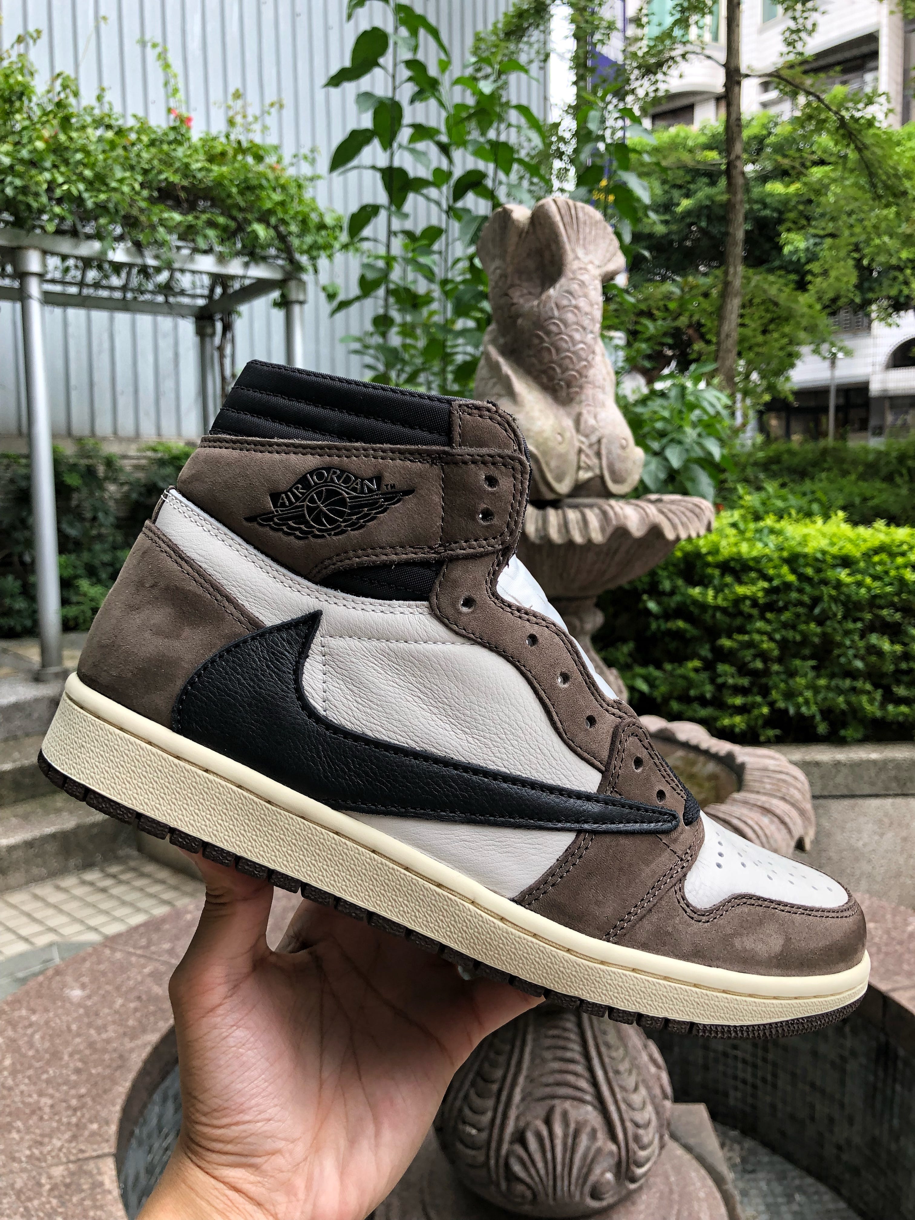 InDepth Sneaker Review Nike Air Jordan 1 Retro High Travis Scott by