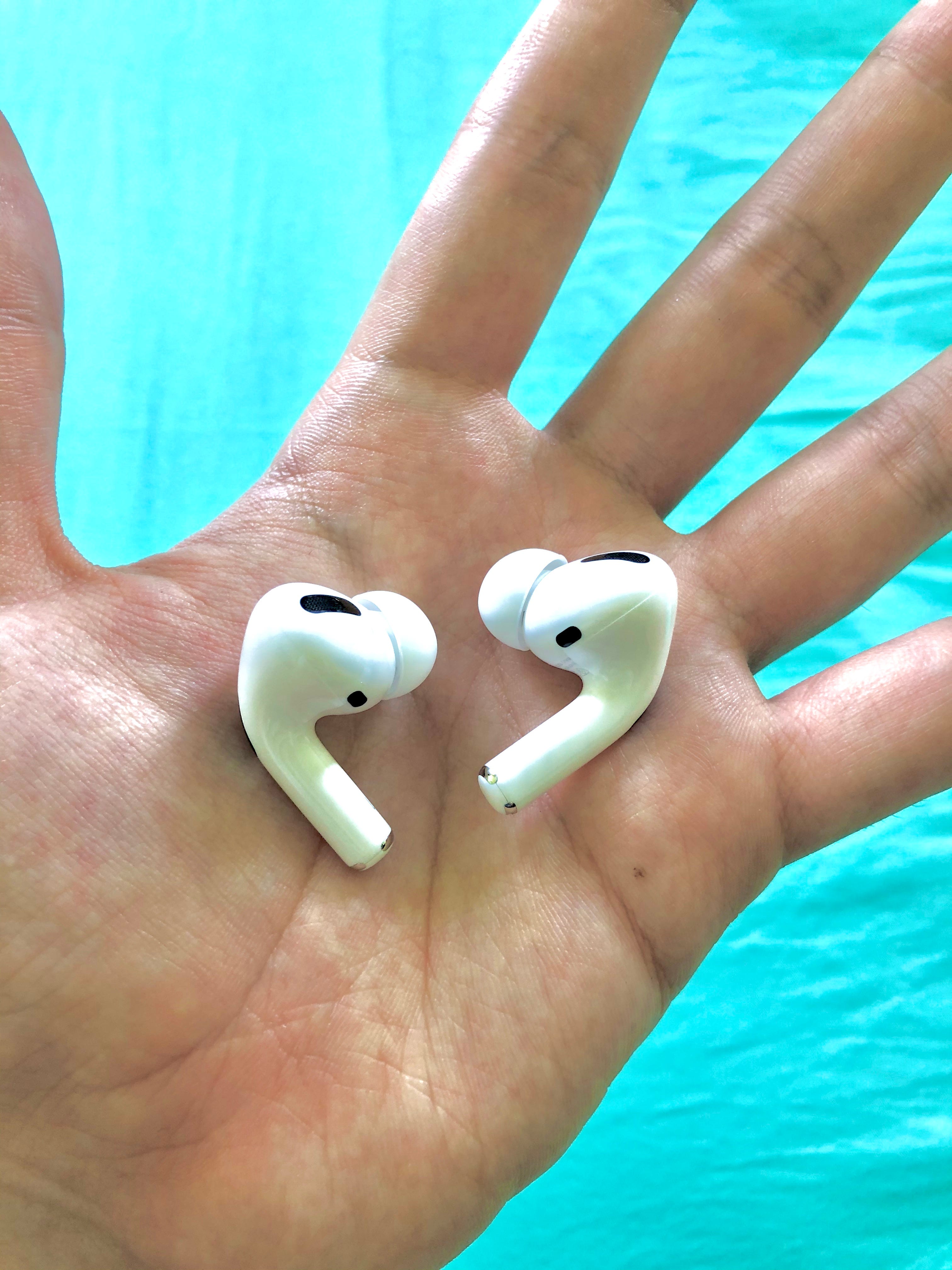 Airpods Pro Hair Dryer Meme