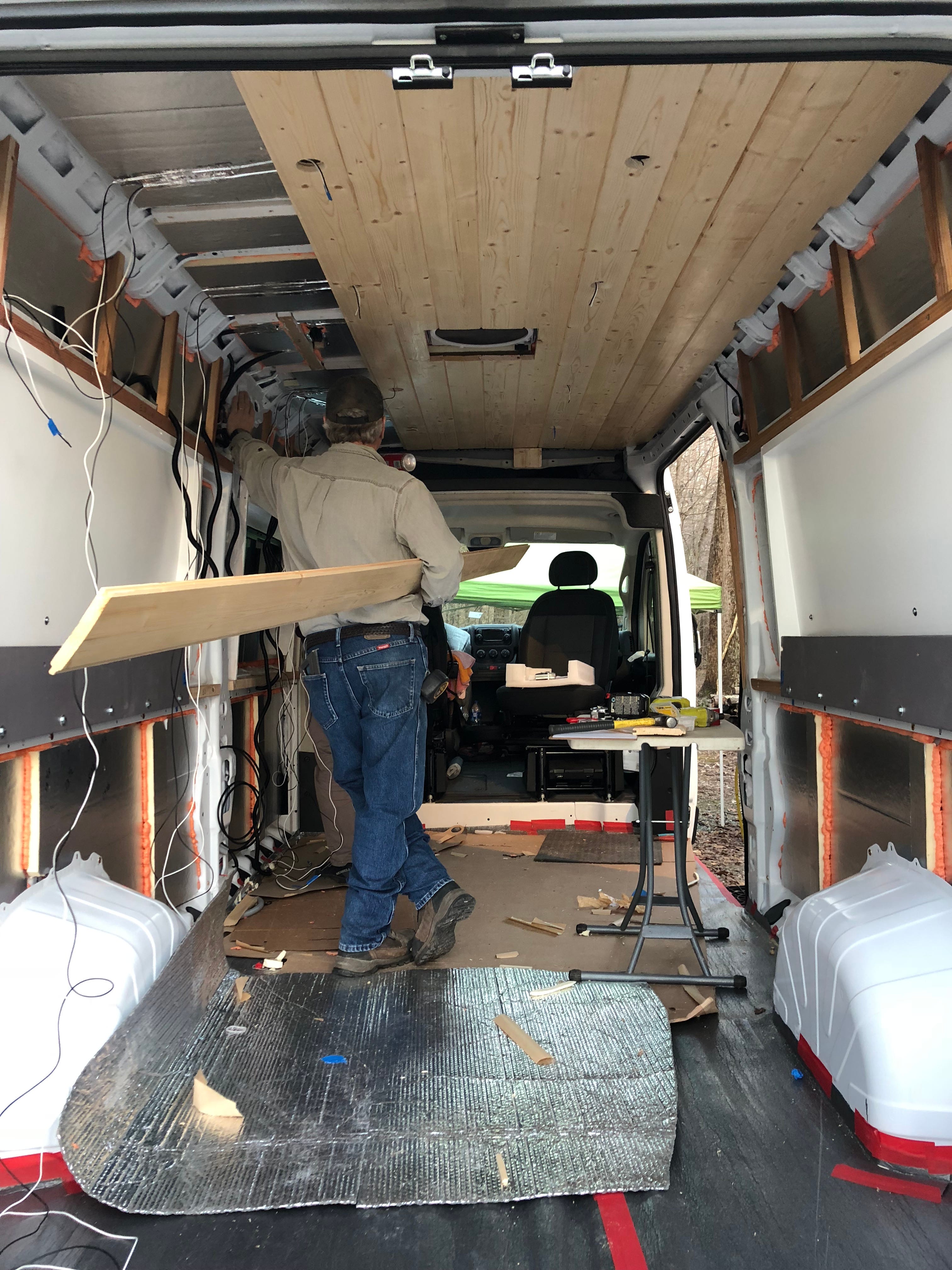 VAN BUILD Ceiling + upper shelves by Clare van Montfrans