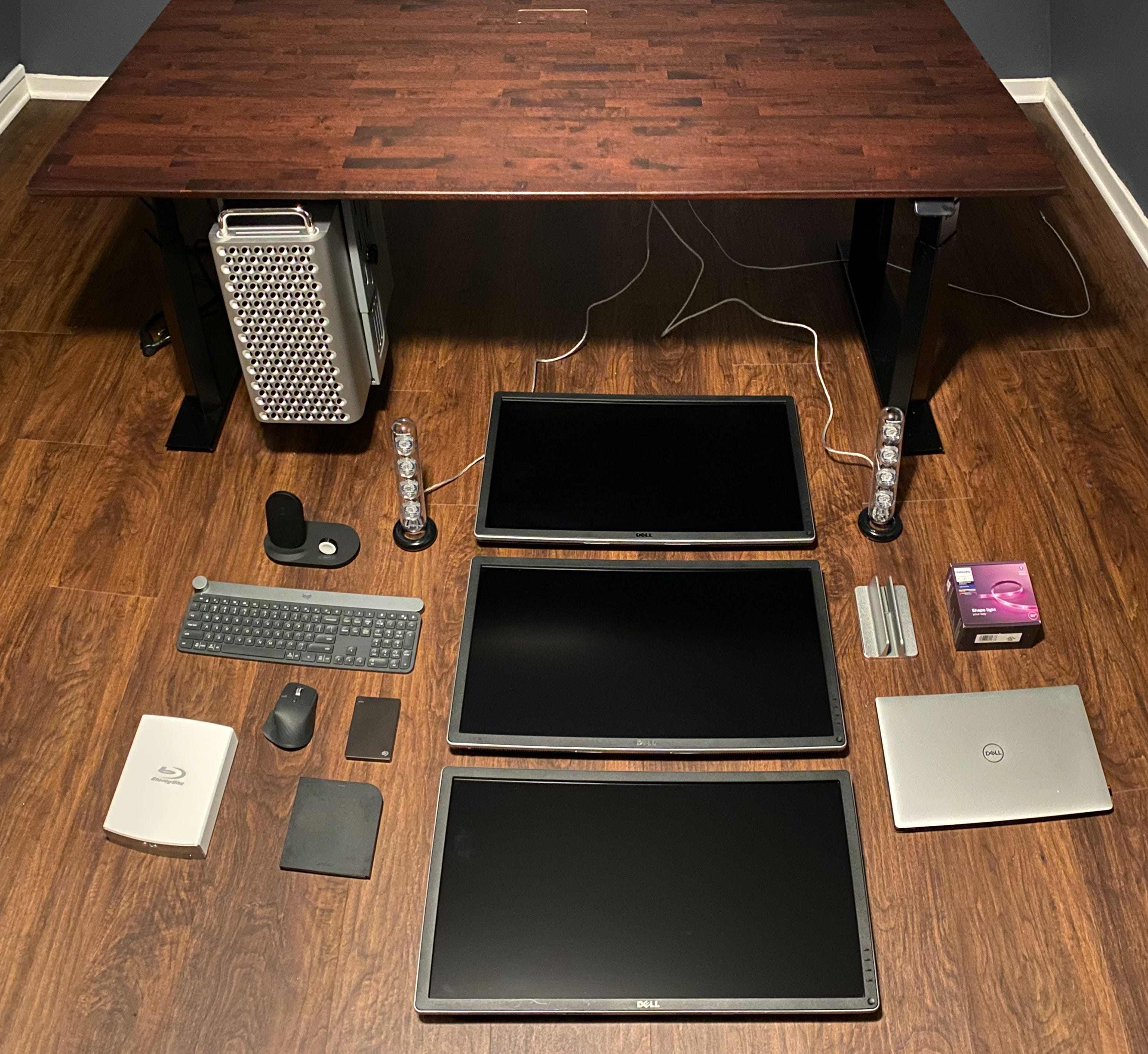 Evodesk Pro Standing Desk Review. A premiumpriced desk marred by… by