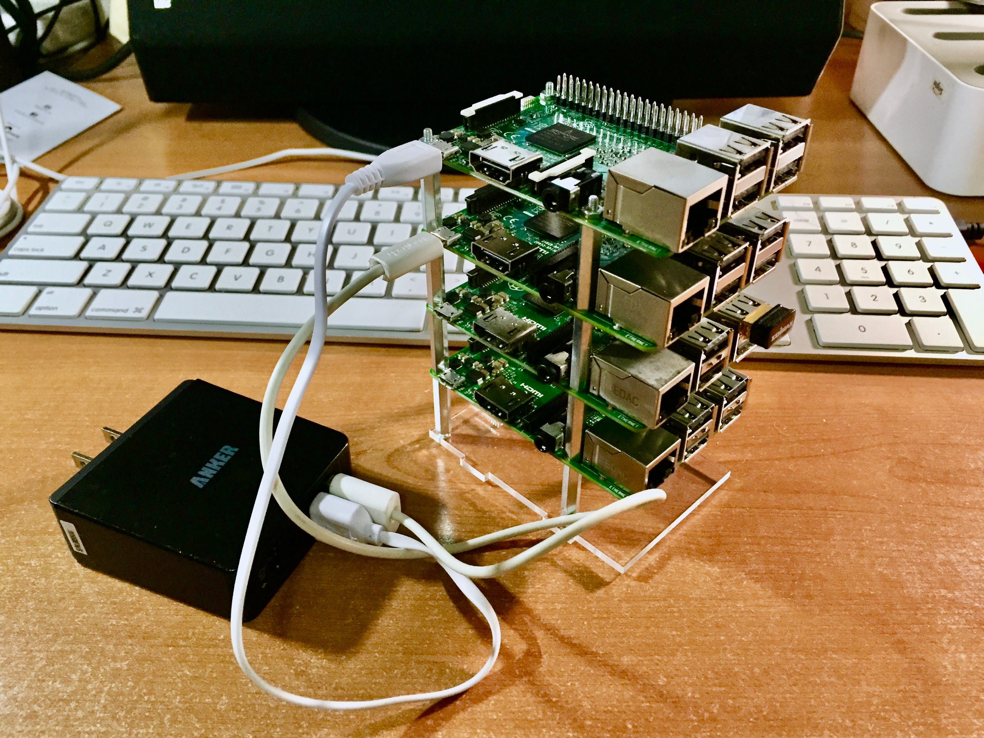 Setting up a Raspberry Pi 4 as an development machine for your iPad Pro