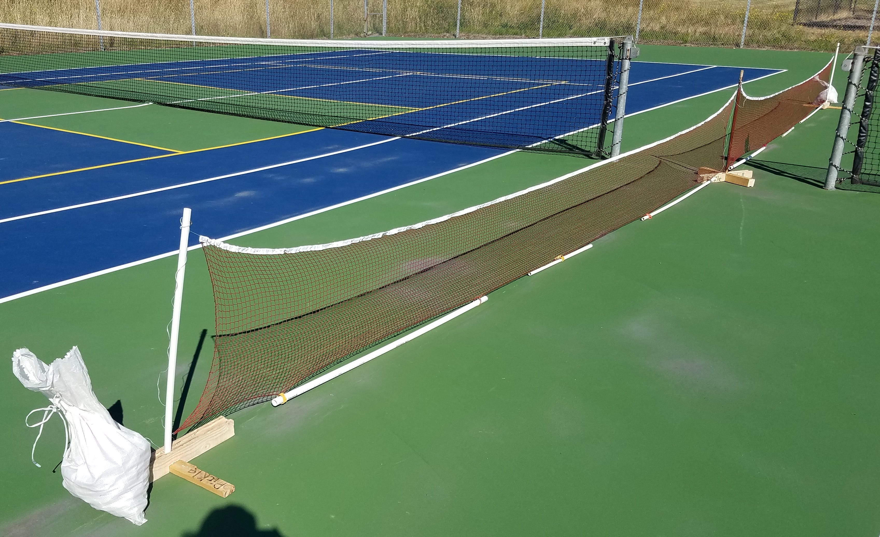 DIY Pickleball court divider 3050 by Keith Stobie Aug, 2020 Medium