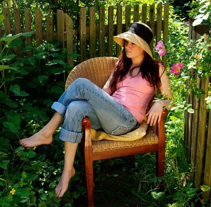 Sara’s Garden and Her Remarkable Day The Creative Cafe