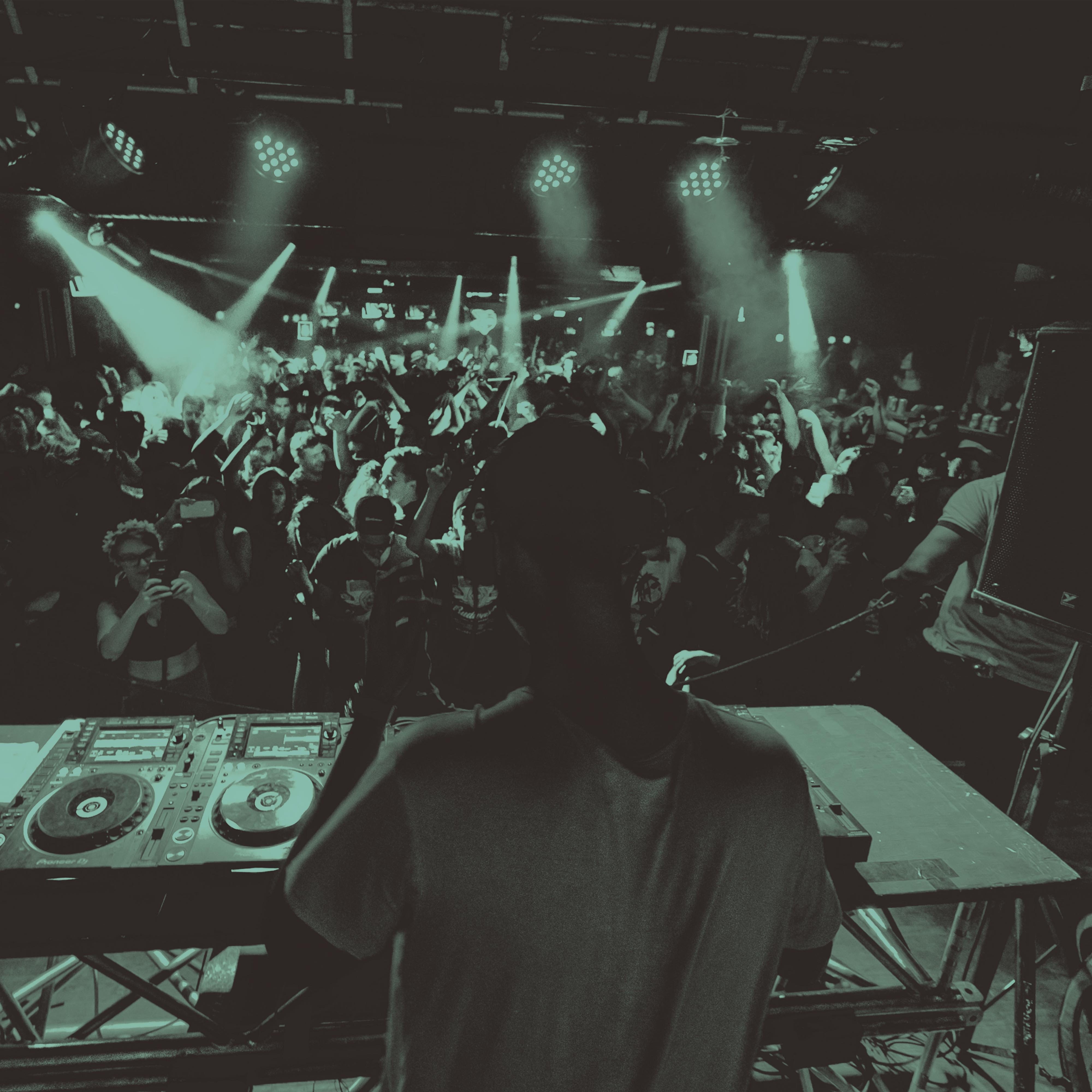 How to Design your own Spotify Playlist Covers by Anirudh Singh Medium