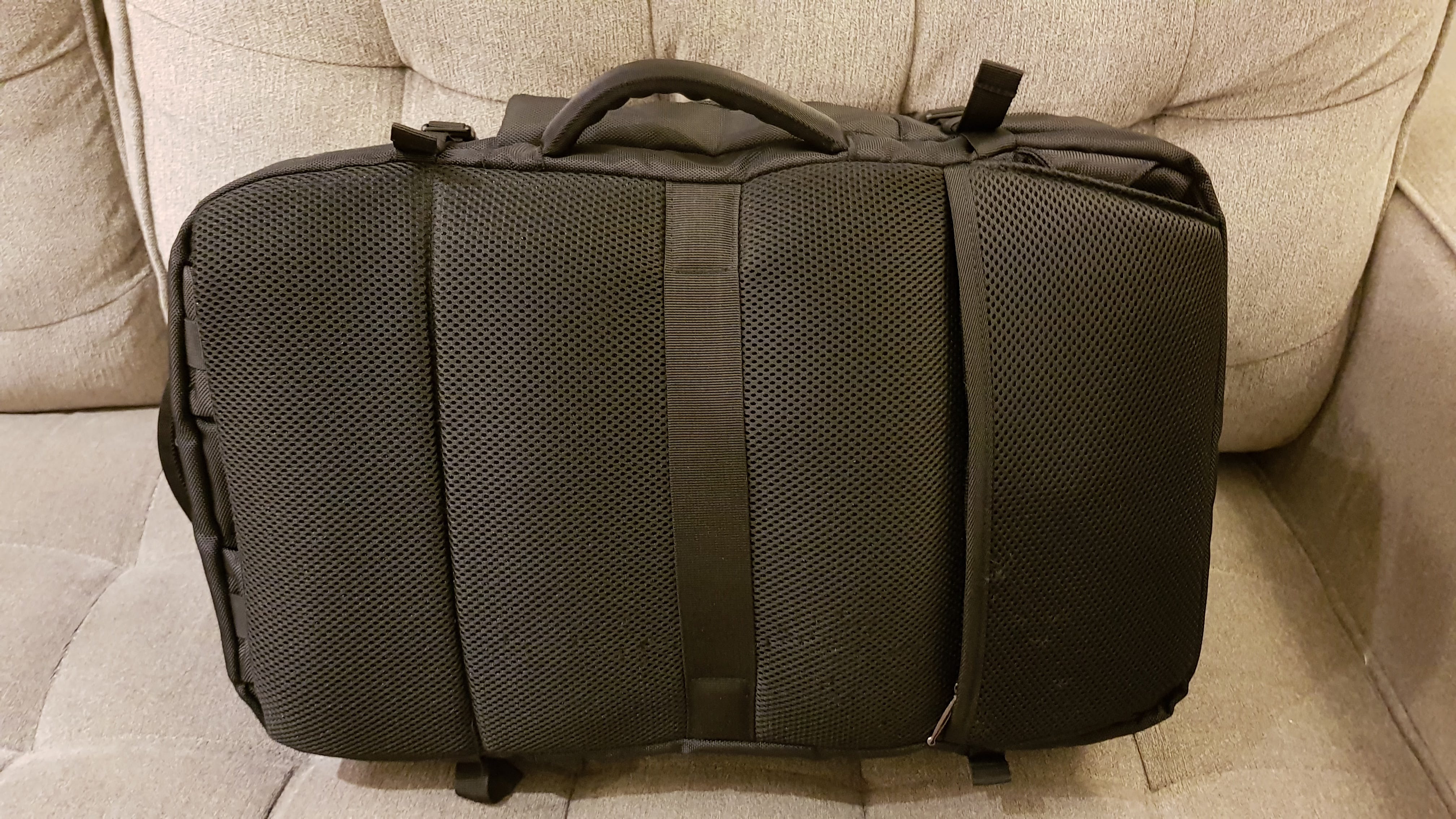 Inateck’s Business Travel Laptop Backpack by Geoff C Pangolins with