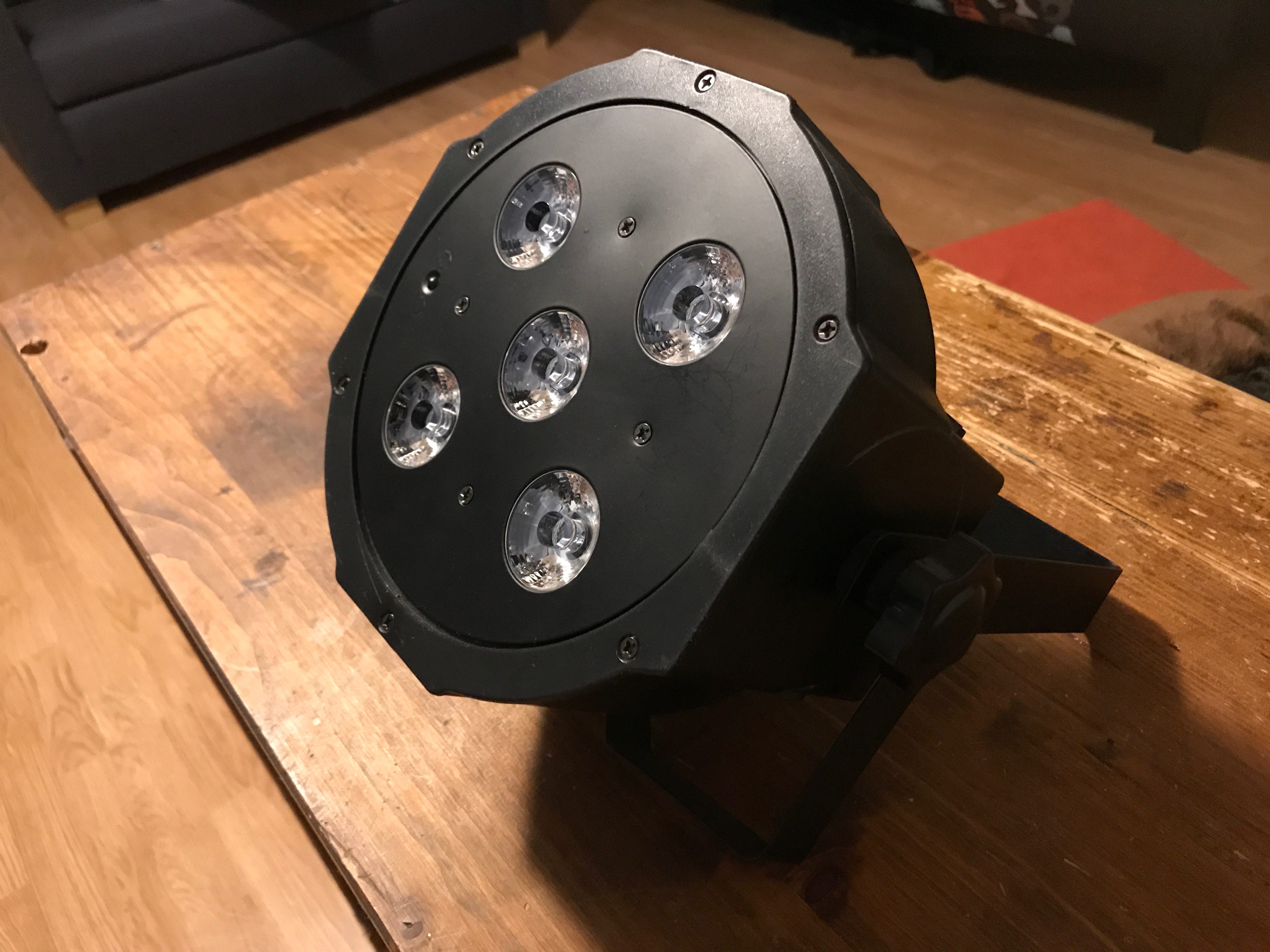 How to build a WebUSB DMX512 Controller by using an Arduino by Tim Pietrusky Medium