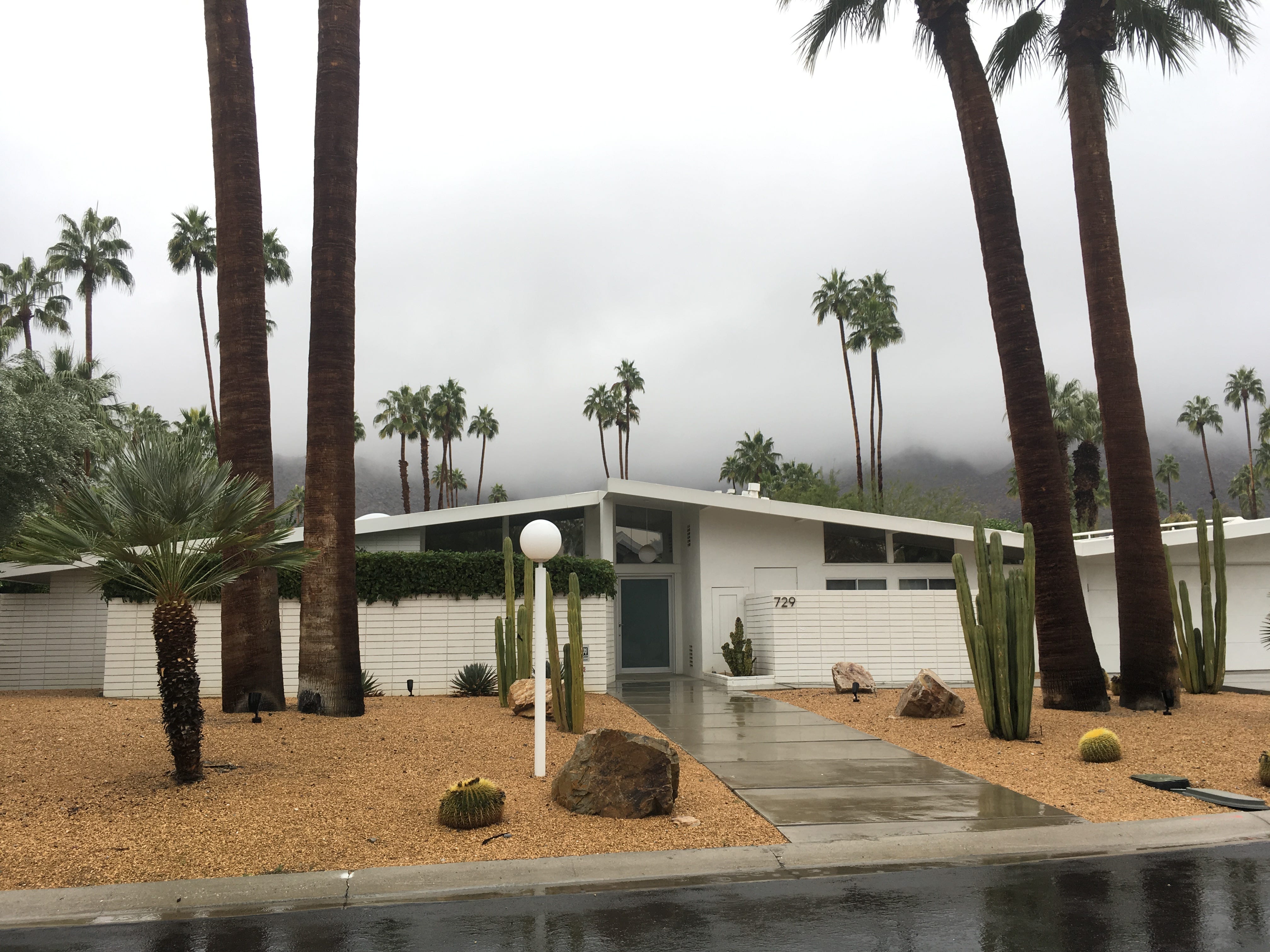 The Only Palm Springs Architecture Guide You Will Ever Need by Erin