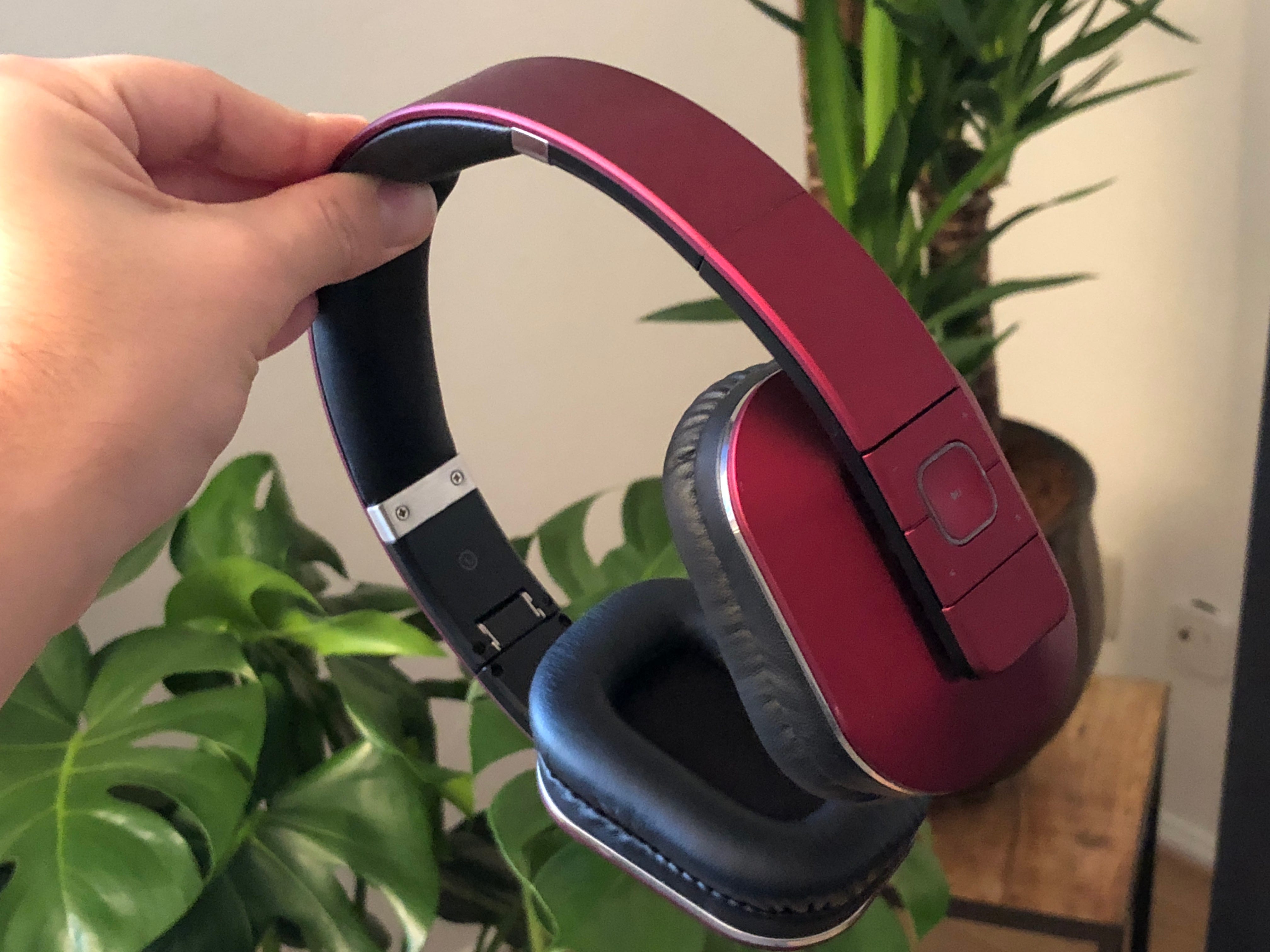 The best cheap Bluetooth headphones under 50 dollar