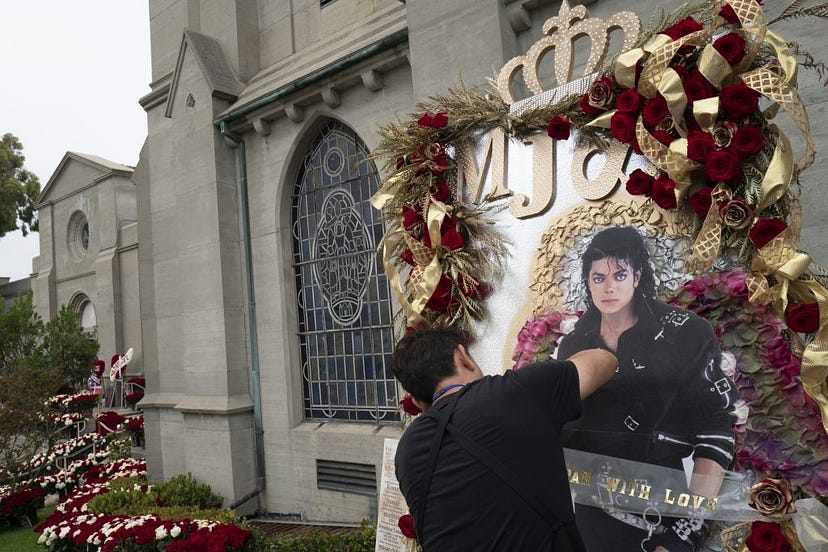 Michael Jackson’s Grave is Empty, So Where is His Body? by the detail