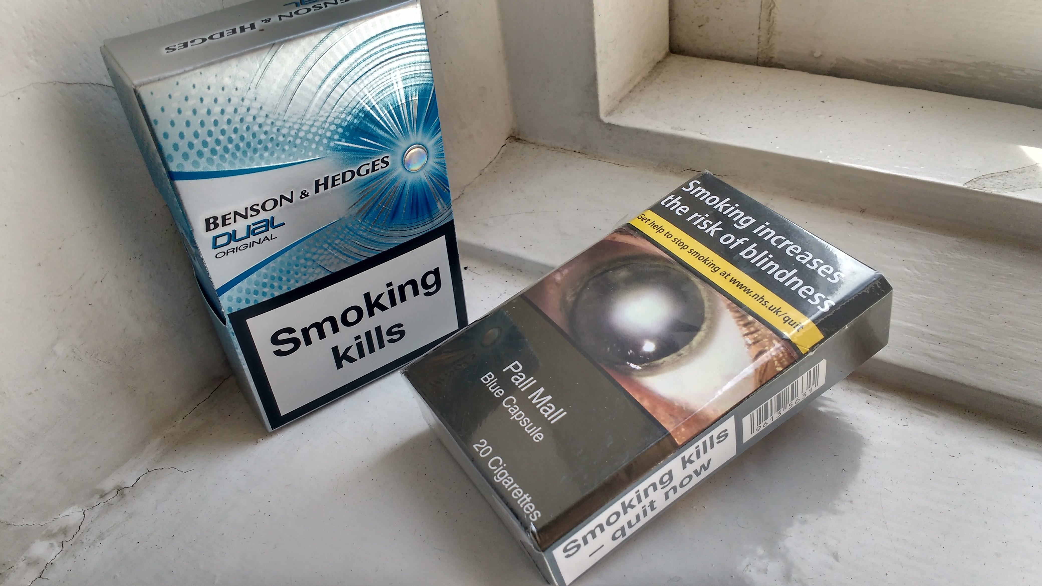 Implementing Plain Packaging of Cigarettes as a Tobacco Control Measure