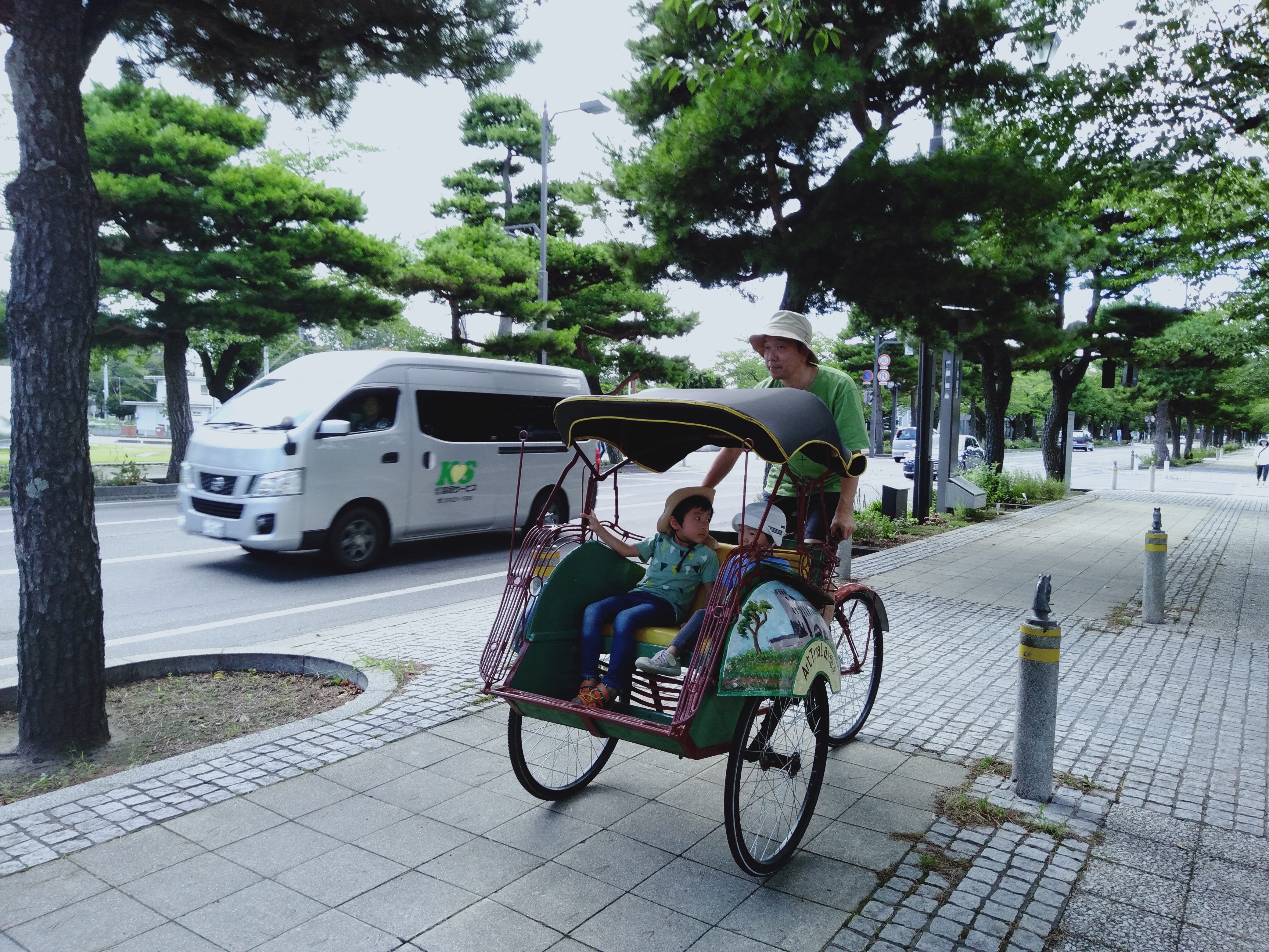 《LOST TERMINAL》8月後半のベチャ運行. 8月18日のチョイ乗り。この日は、茨城から、北澤くんの設営メンバーのまさやさんが