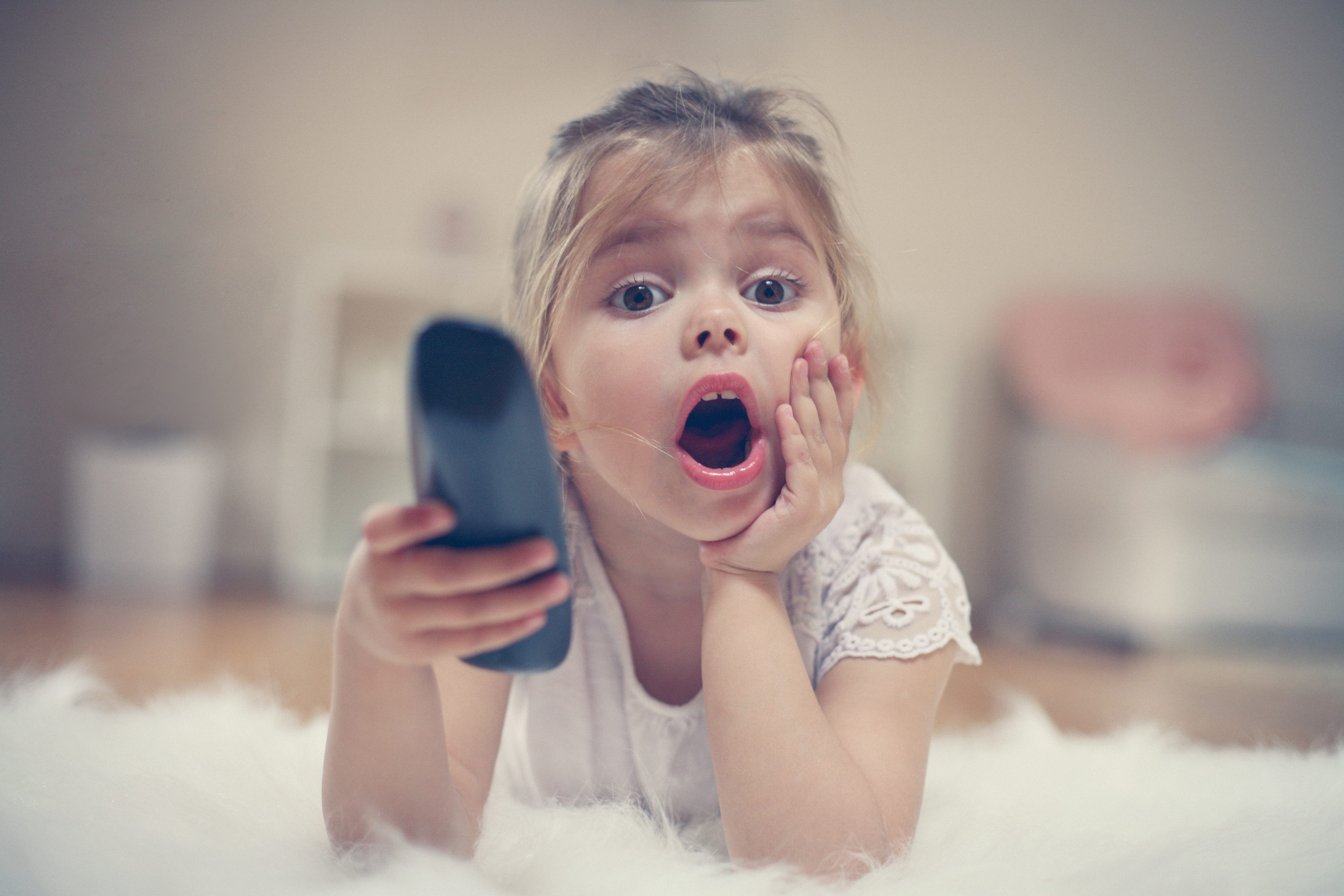 Is Too Much Screen Time Bad For Children’s Eye Development? Is Too Much Screen Time Bad For Children’s Eye Development?