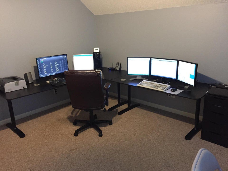 Some Great Workstations From /R/Battlestations | By Daniel Rosehill |  Daniel�s Tech World | Medium