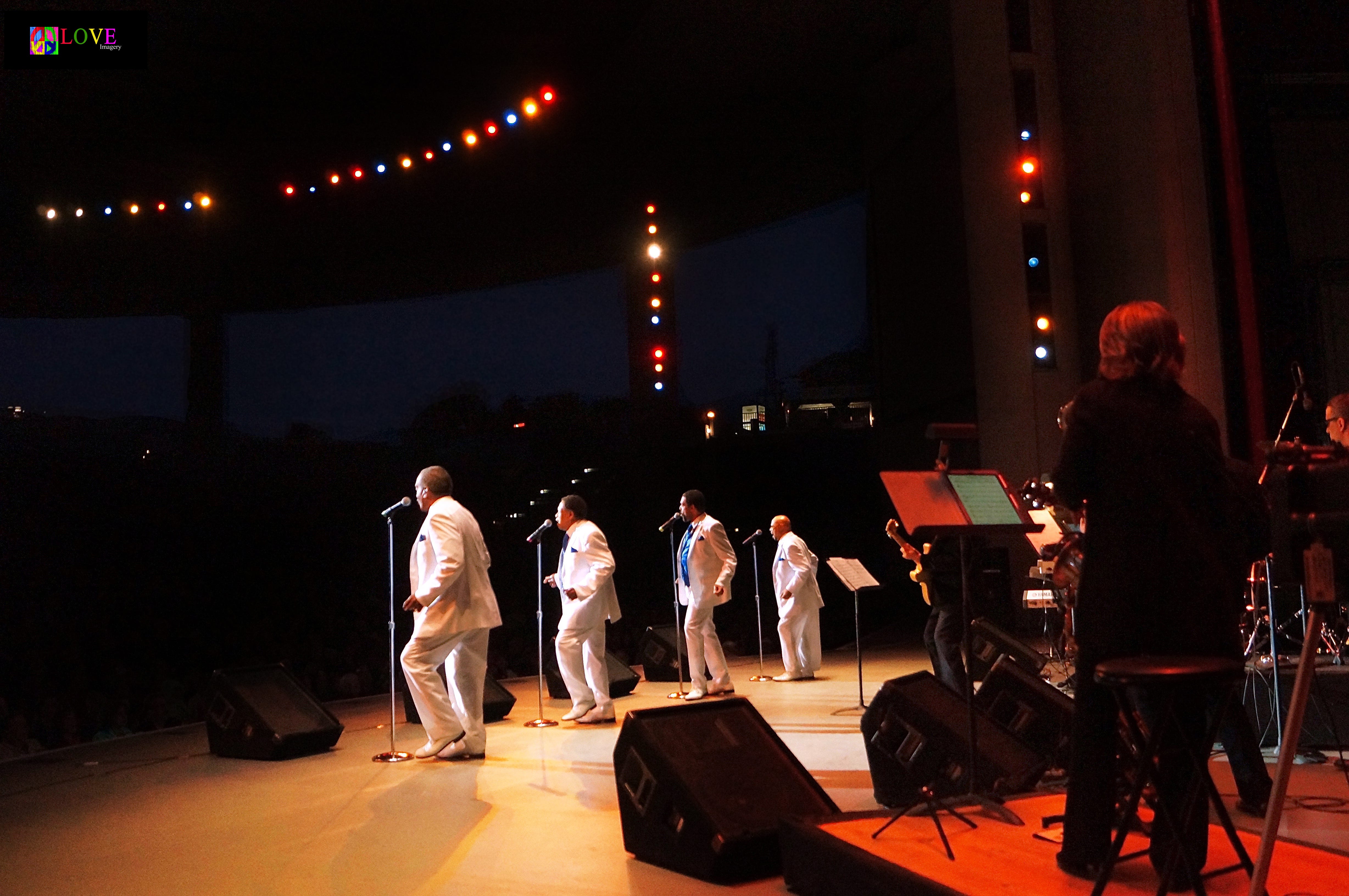 “I Just Love the Power of this Music!” Dick Fox’s DooWop Extravaganza