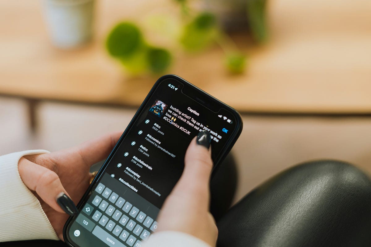 How I Stopped Scrolling Twitter And Actually Wrote Something by davíð