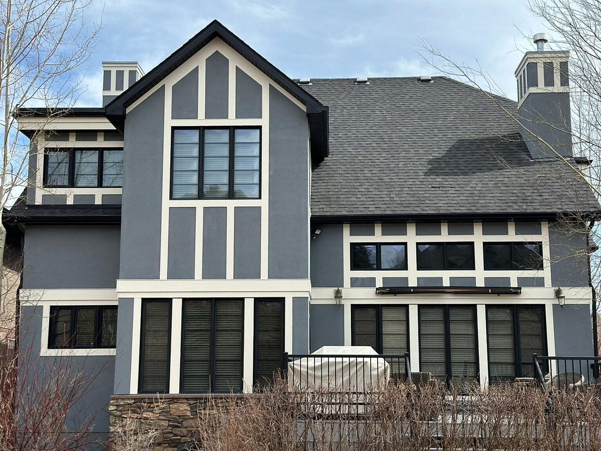 Calgary’s Finest Painters — Brushing Excellence Into Every Project by