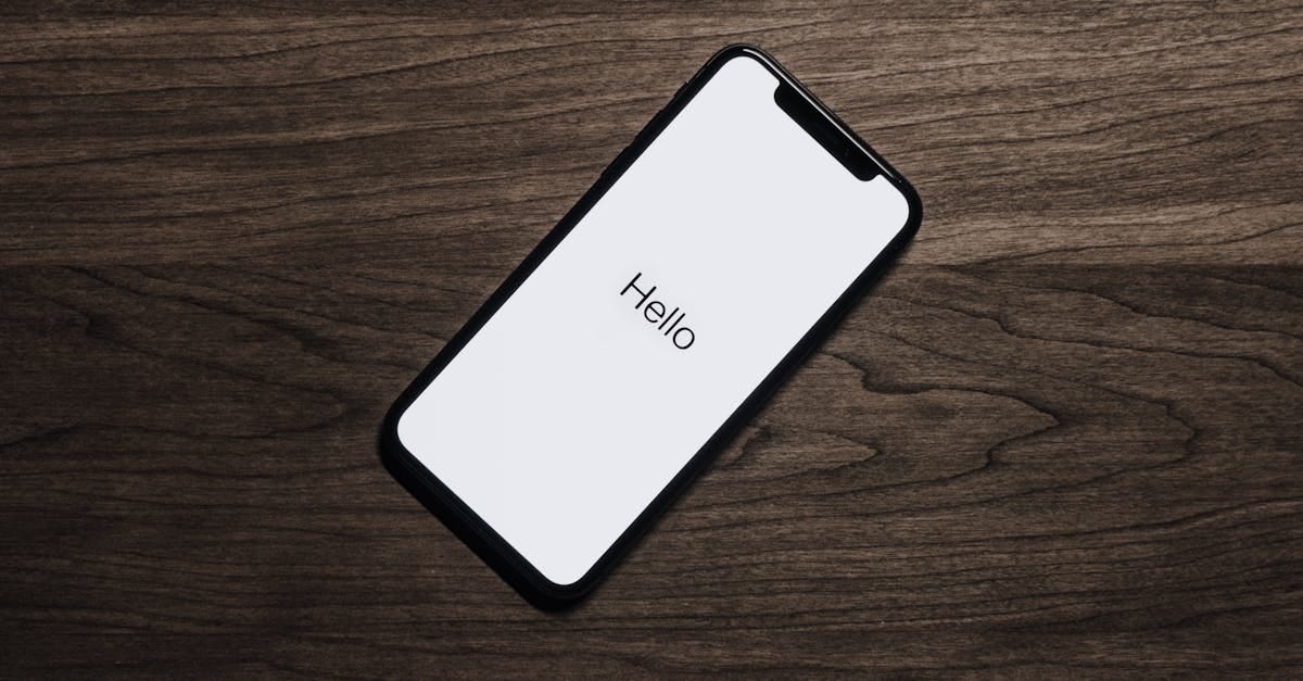 Can You Use iPhone With a Smartwatch? Full Guide Explained by