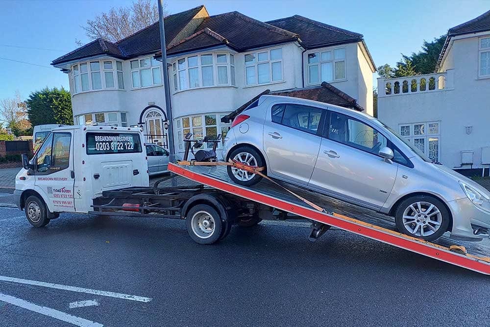 Stuck on the Road? Get Help with Warrington Car Recovery Services by