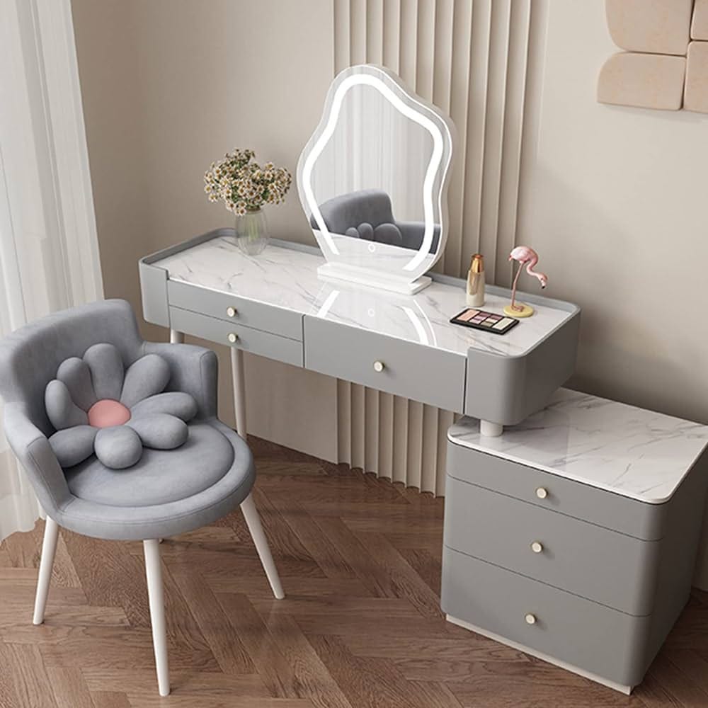Reflecting Elegance The Timeless Charm of Dressing Tables with Mirrors