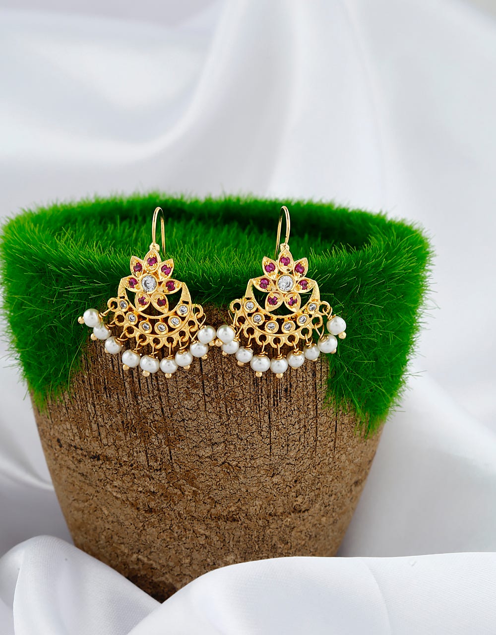 Exclusive Imitation Jewellery Online and Artificial Jewellery at Best