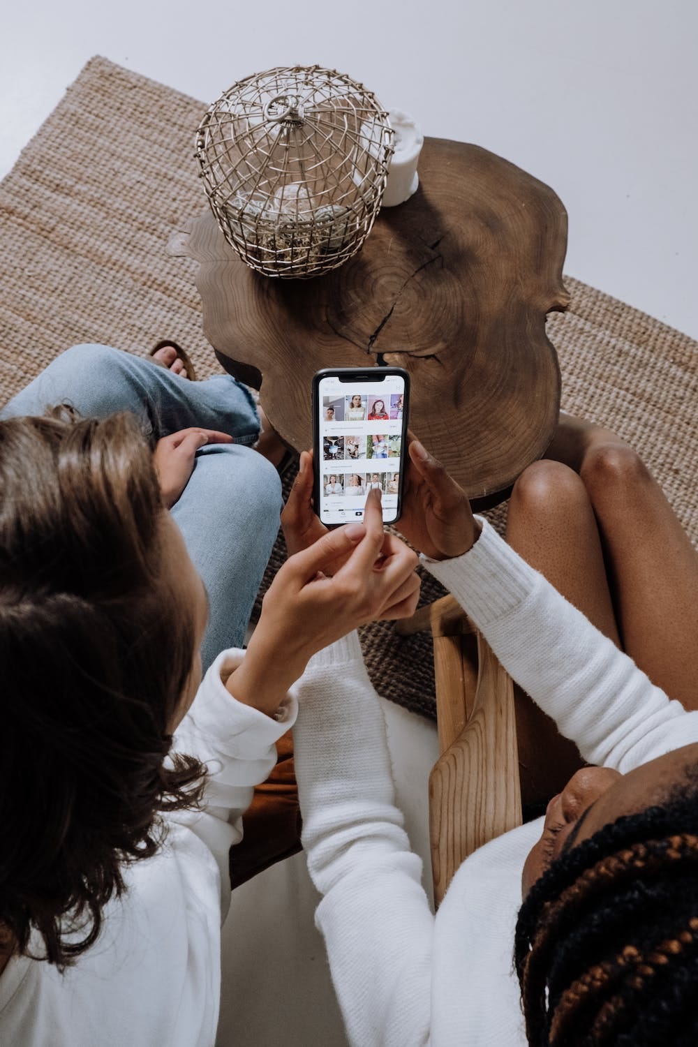 HOW SOCIAL MEDIA IS DOMINATING THE WORLD? by RidaHABEEB Medium