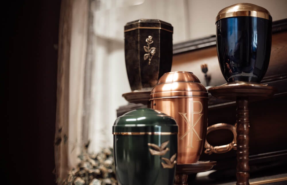 How Much Does Cremation Urns For Ashes Cost Medium