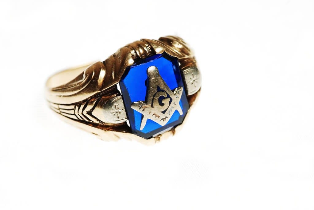 Blue Masonic Ring Meaning by Esoteric Freemasons Mar, 2024 Medium