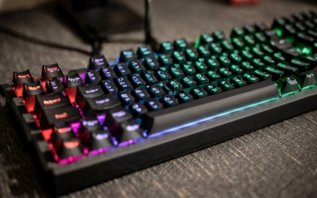 Wireless vs. Wired Gaming Keyboards Honest Comparison 2024 by Digi