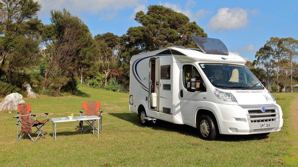 Hire Campervan in New Zealand at reasonable cost. by Bay of Islands