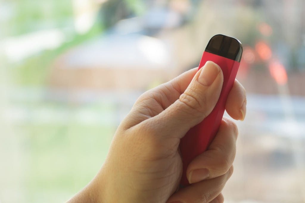 What Makes Disposable Vapes A Safer Choice? by Vape Gala Medium