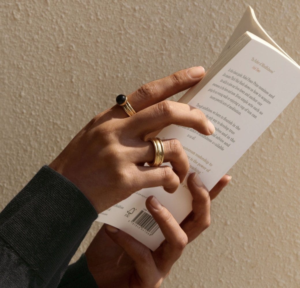 The Power and Meaning Behind Symbolic Jewelry — Exploring the Depths of(08)