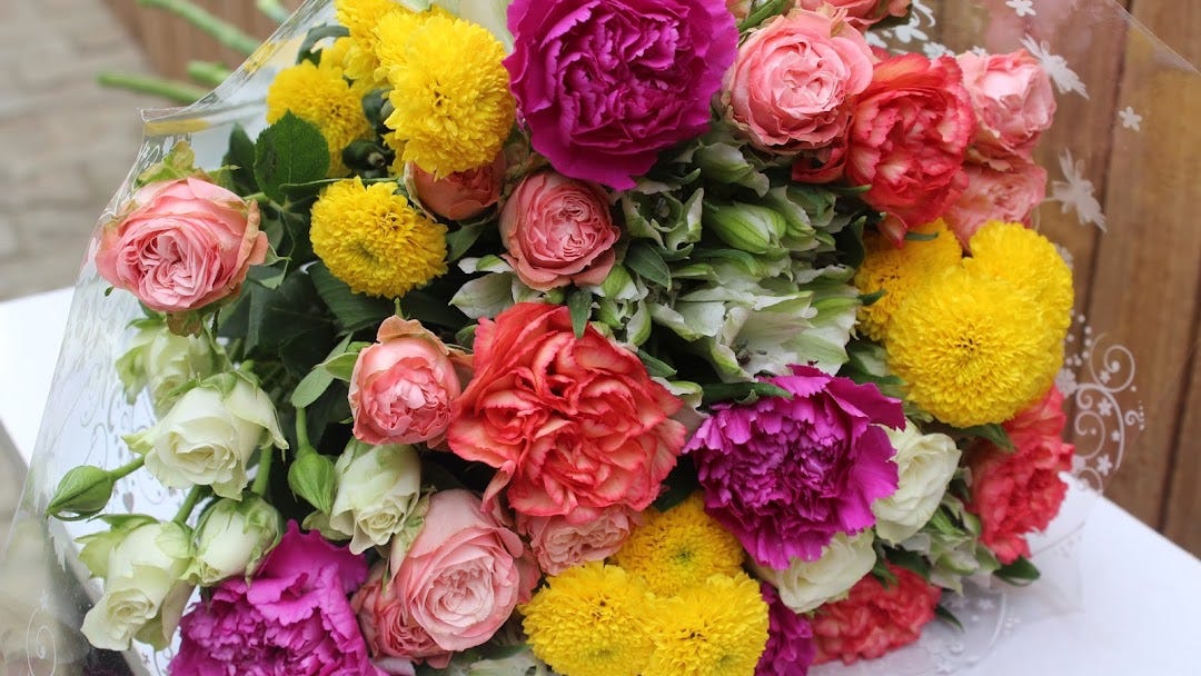 The Best Flower Shops in Lagos. Fresh flowers in Lagos by Plazzaa HQ