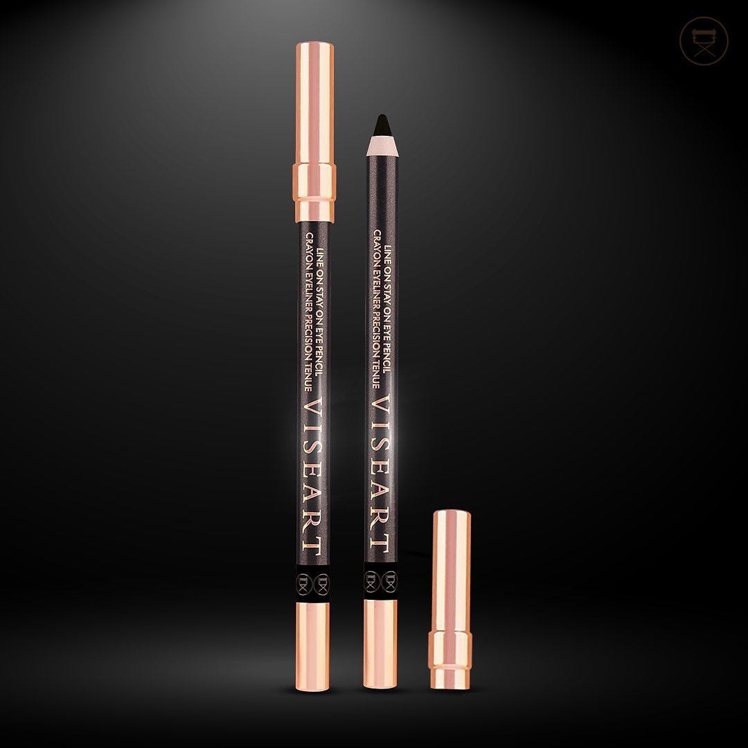 How to Remove Waterproof Eyeliner Without Damaging Your Skin by