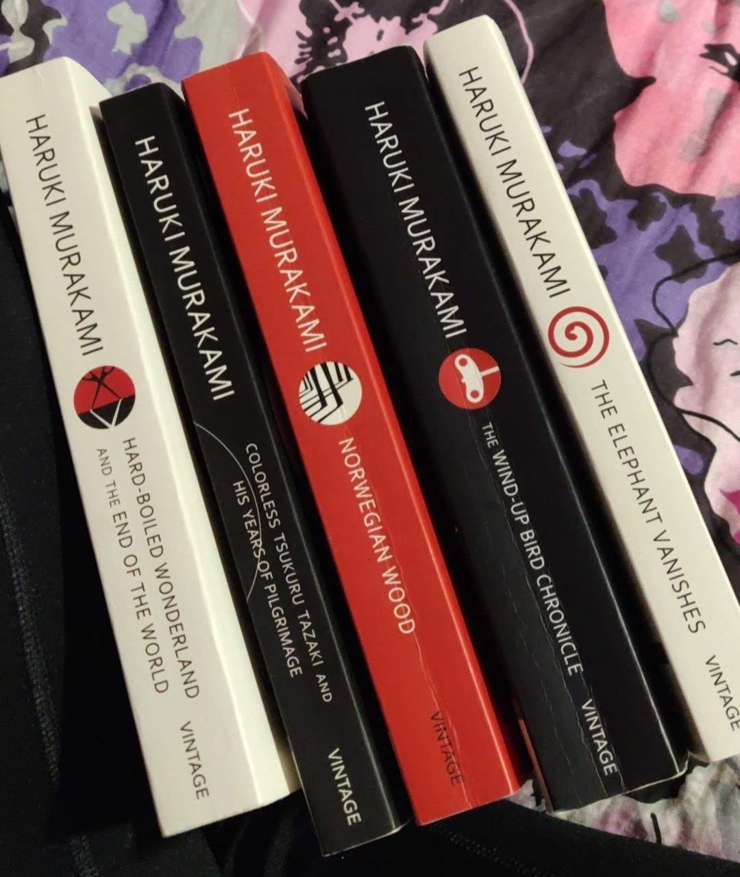 How to Read Murakami. Exploring Murakami and what I suggest… by Sara