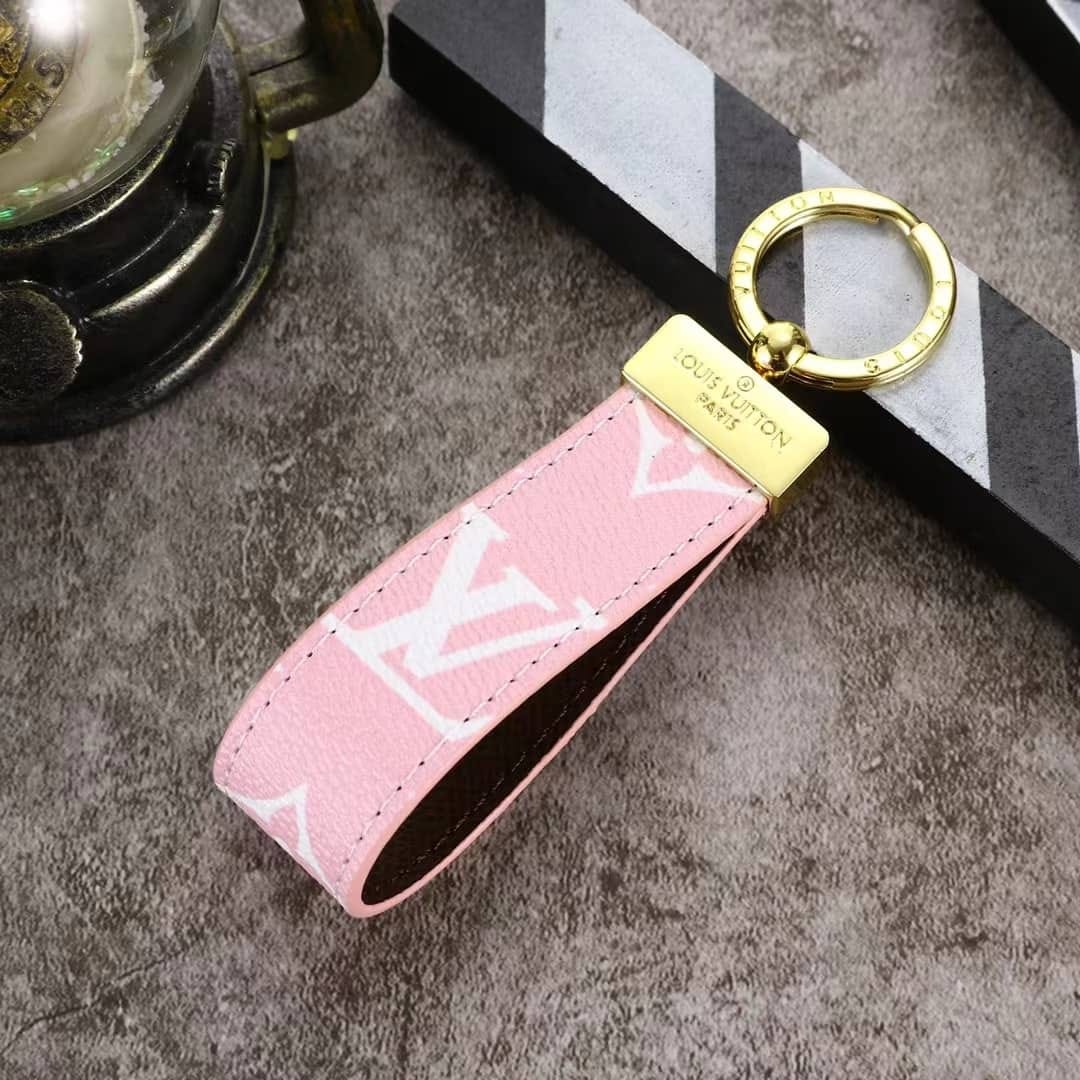 4 Essential Tips to Find the Perfect Custom Designer Keychains by
