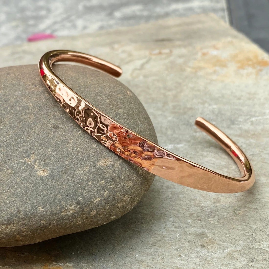 Copper Cuff Bracelets vs. Other Metals A Comparative Style Analysis