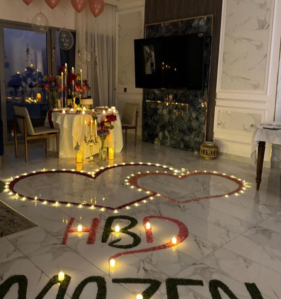 Best Romantic Luxury Rooftop Candlelight Dinners in Jaipur. Candlelight Dinner with decorations