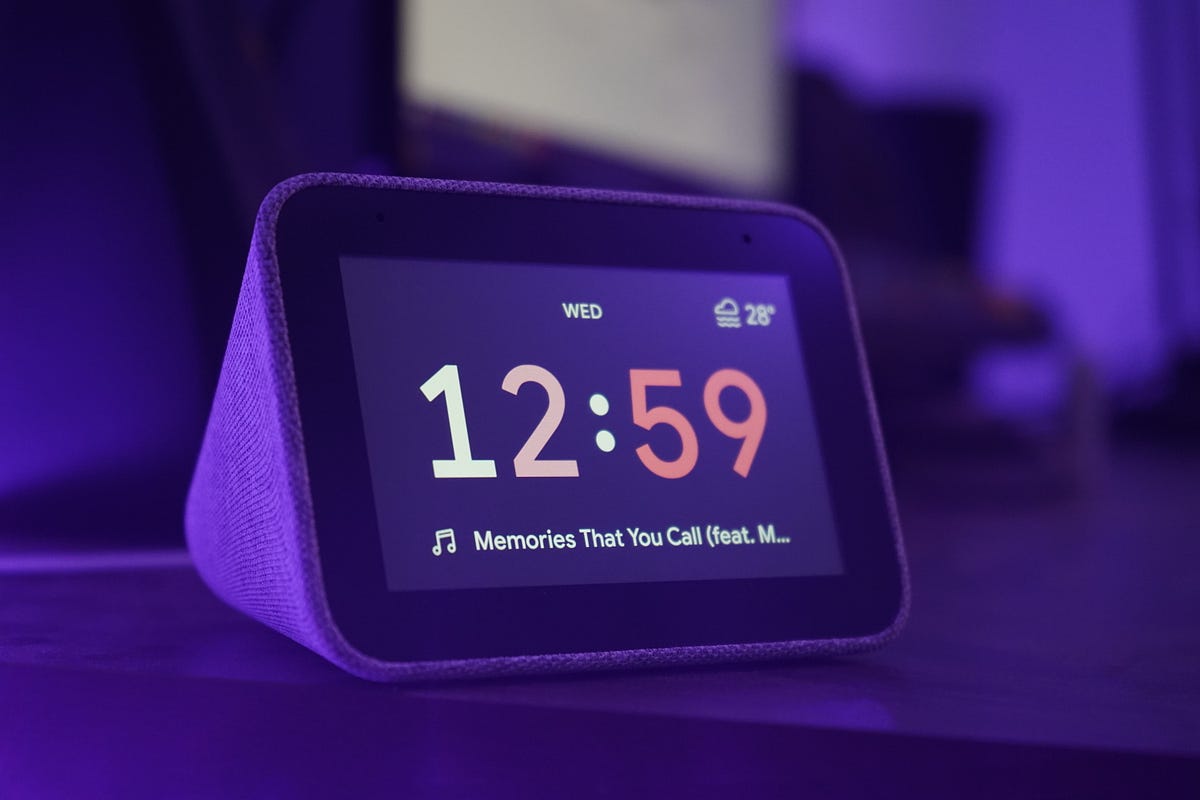 How to Create a Digital Clock Using Moment.js by Aziz Booker