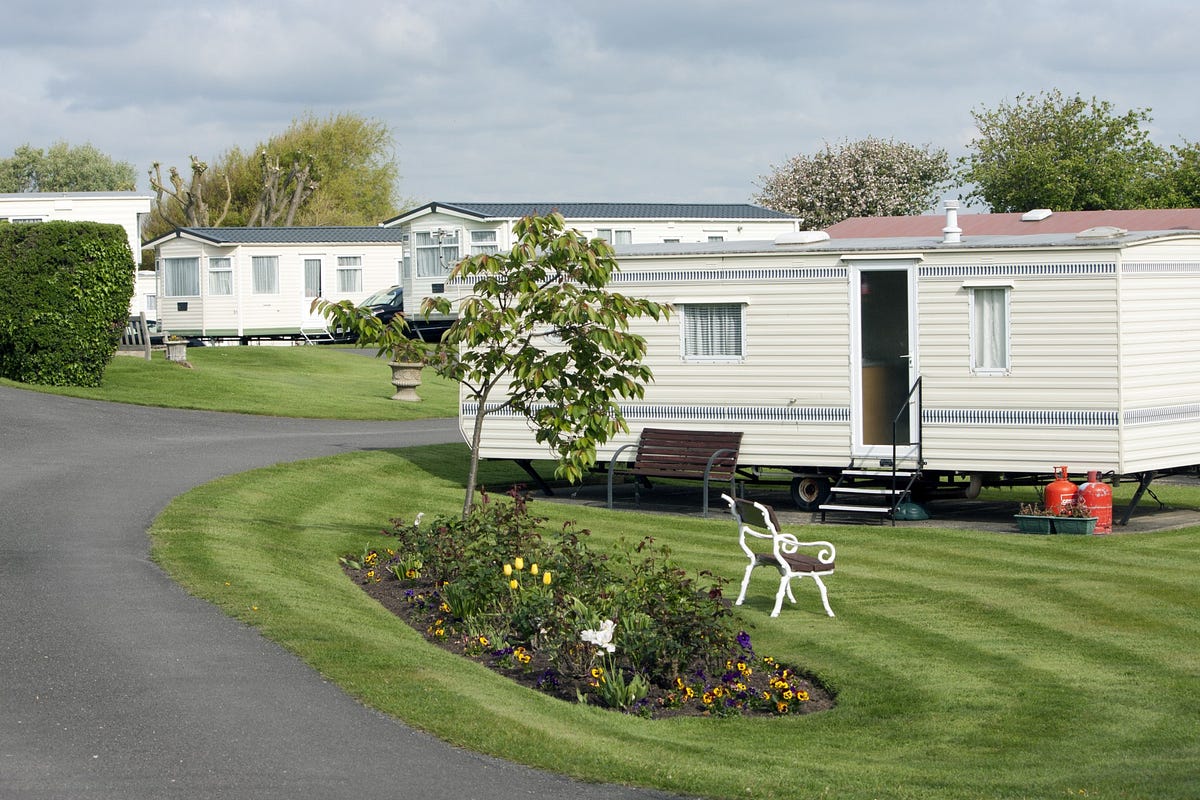 A Beginner’s Guide to Buying and Setting Up a Mobile Home by