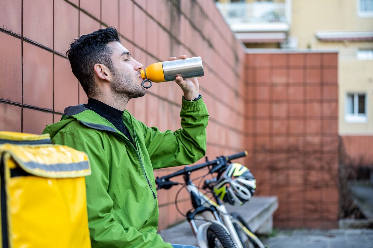Why Smart Water Bottles Are Worth Buying? by Savyy Tech Limited Medium