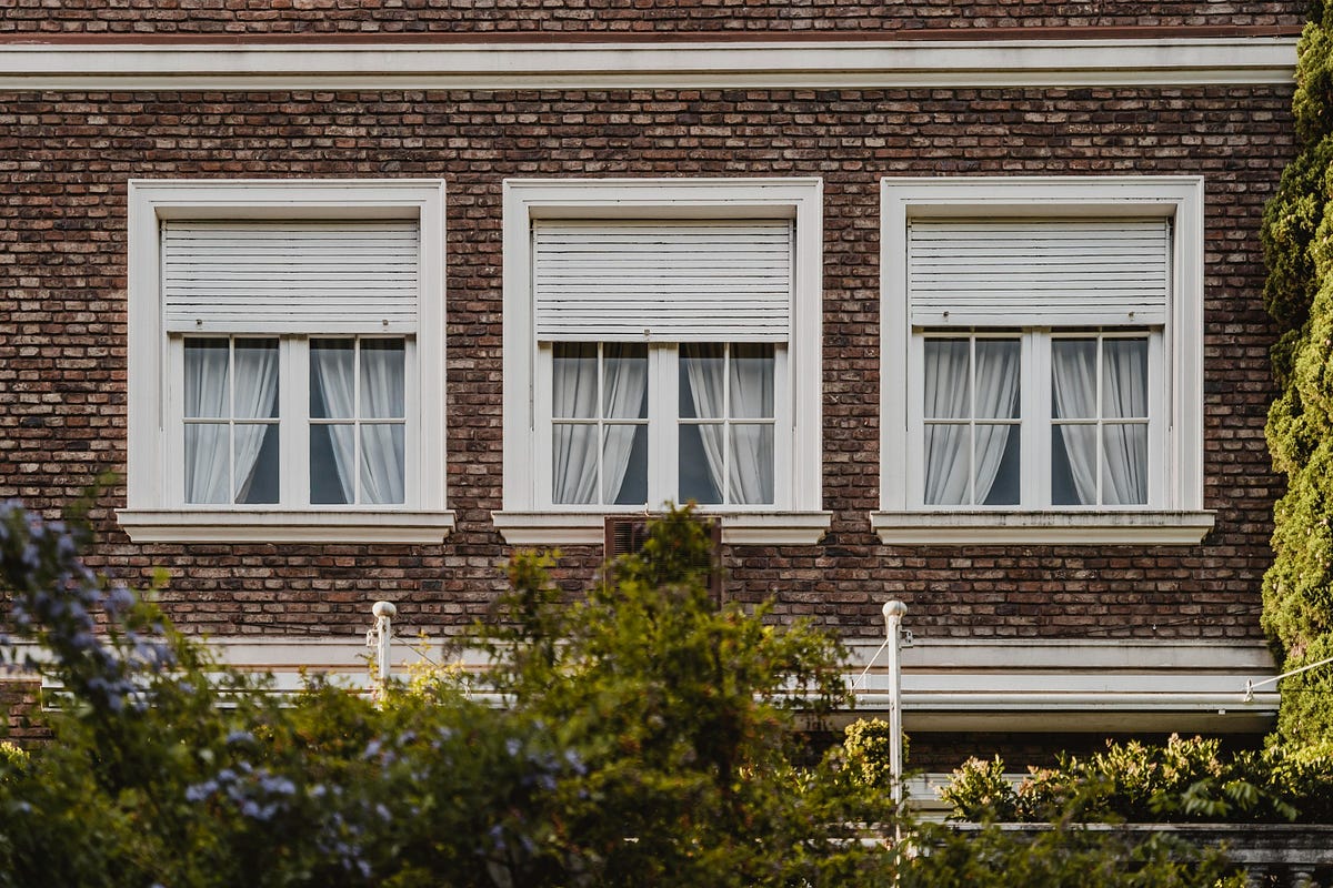 Maximizing Energy Efficiency and Saving Money with Double Hung Windows