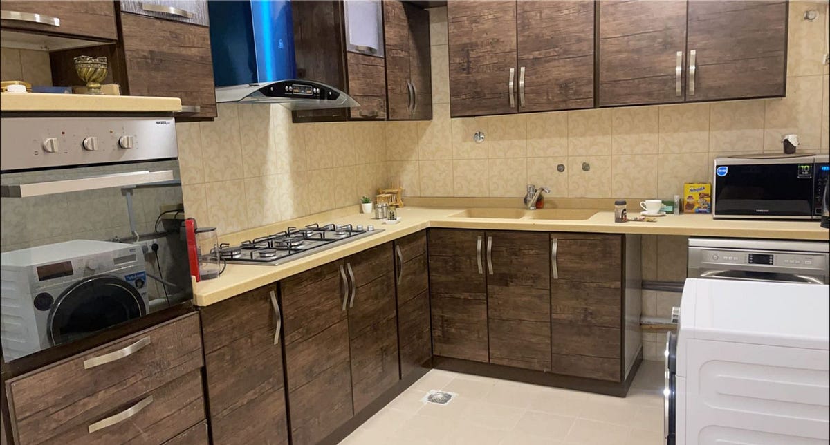 Buying used furniture in Medina. Is it a good idea to buy used