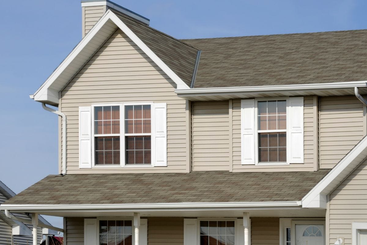 How Long Does Vinyl Siding Last? McClellands Contracting and Roofing