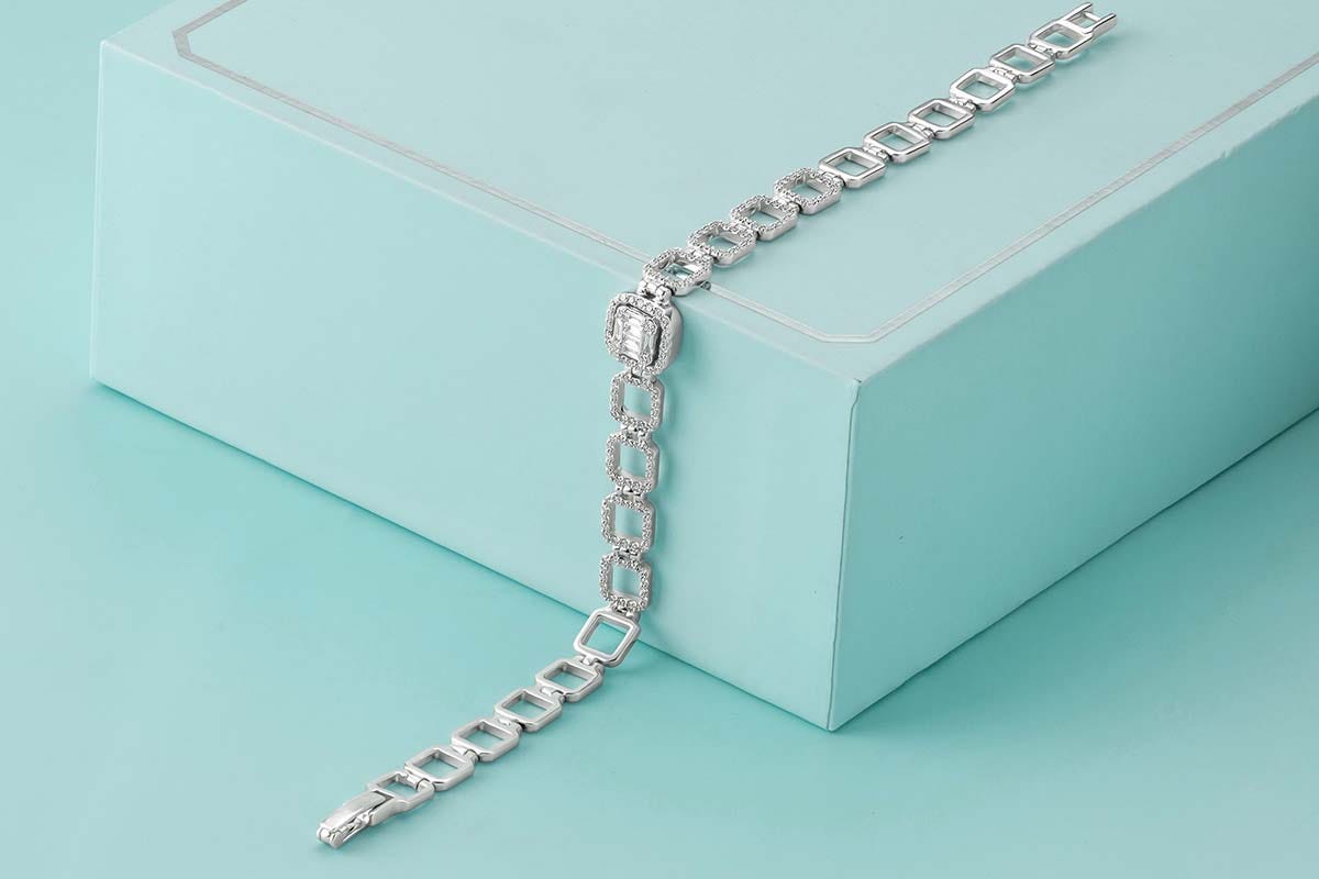 Are Gifts Given by One Spouse to Another Considered Marital Assets in a