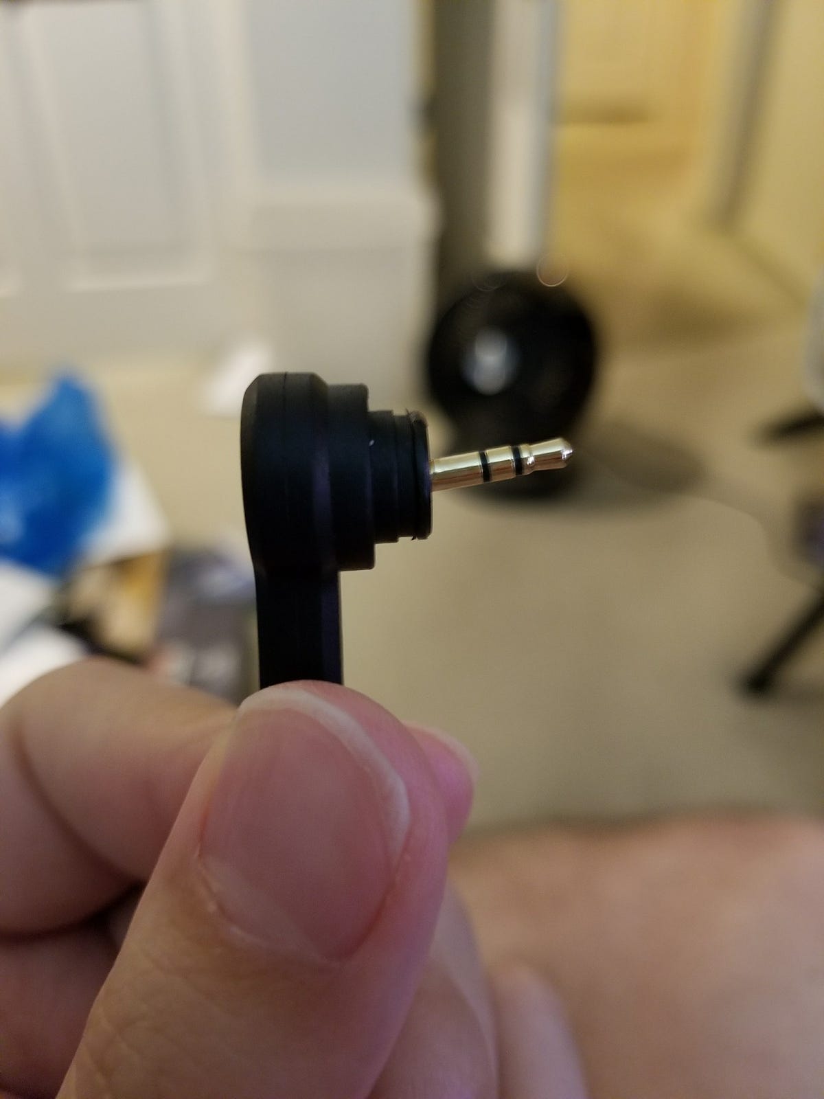 A Tale of Two Broken Mic Plugs. How bad quality control ruined my… by