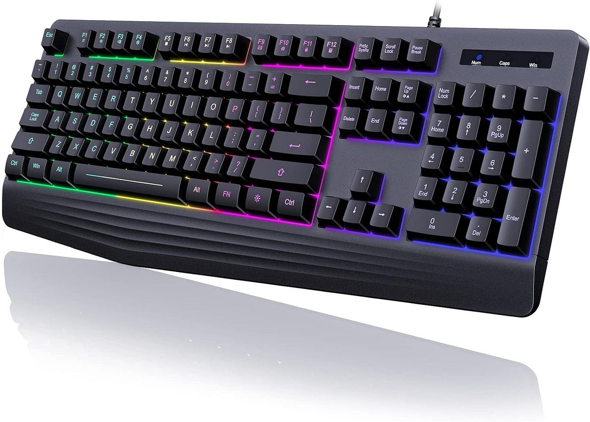 Yesbeaut Gaming Keyboard, 7Color Rainbow LED Backlit, 104 Keys Quiet