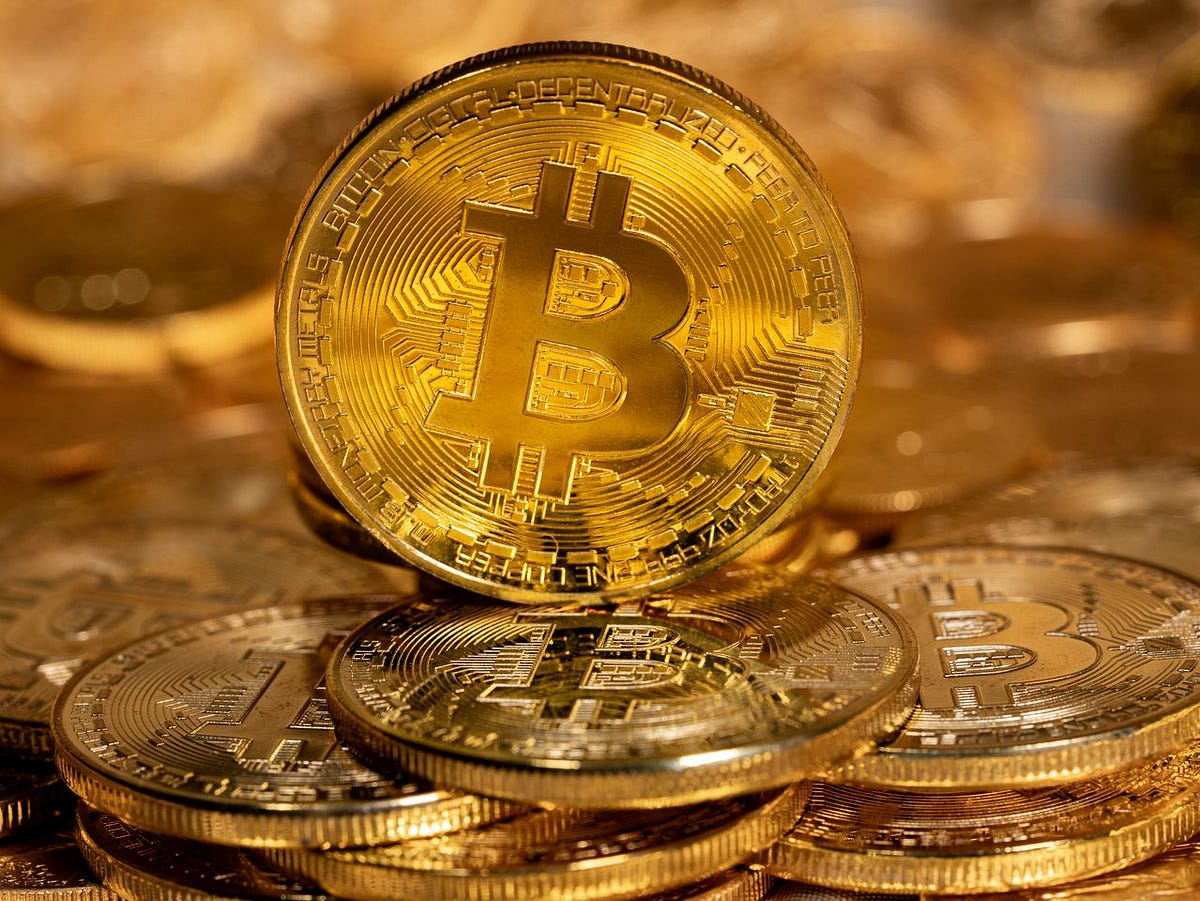 Can Bitcoin be the new “gold standard” for the digital