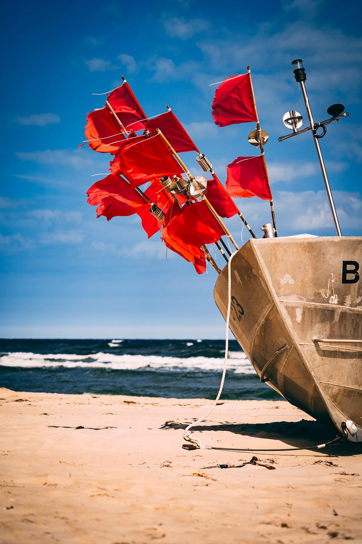 Beware Of These 5 Dating Red Flags By Ana Klikovac Illumination